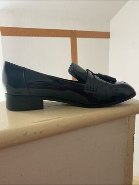 Tahari Navy Patent Tassel Loafers